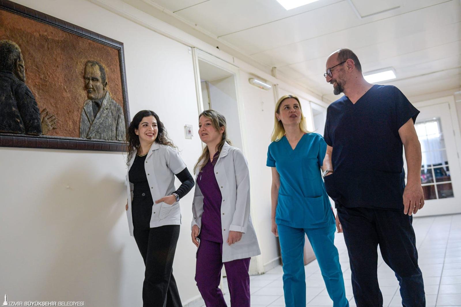 İzmir Büyükşehir Belediyesi Eşrefpaşa Hastanesi’nde doğan dört sağlık çalışanı, yıllar