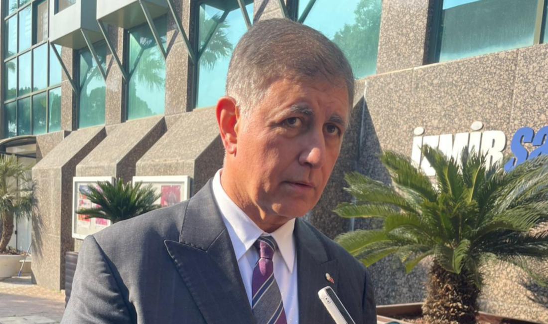 İzmir Büyükşehir Belediye Başkanı Cemil Tugay, imar planı değiştirilen Tarihi