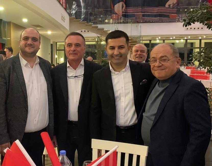 CHP Bozdoğan İlçe Başkanı Hasan Karayer, Kuşadası Belediye Başkanı Ömer