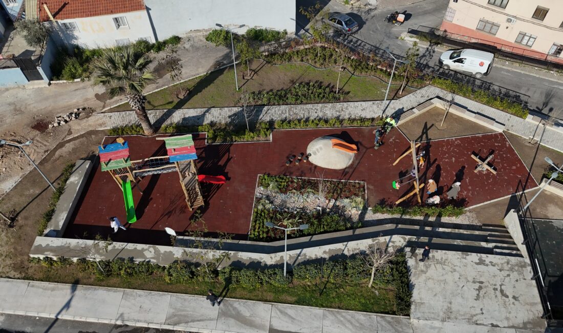 Konak Belediyesi, yağmur suyunu verimli kullanmayı sağlayan ve bitkiler için