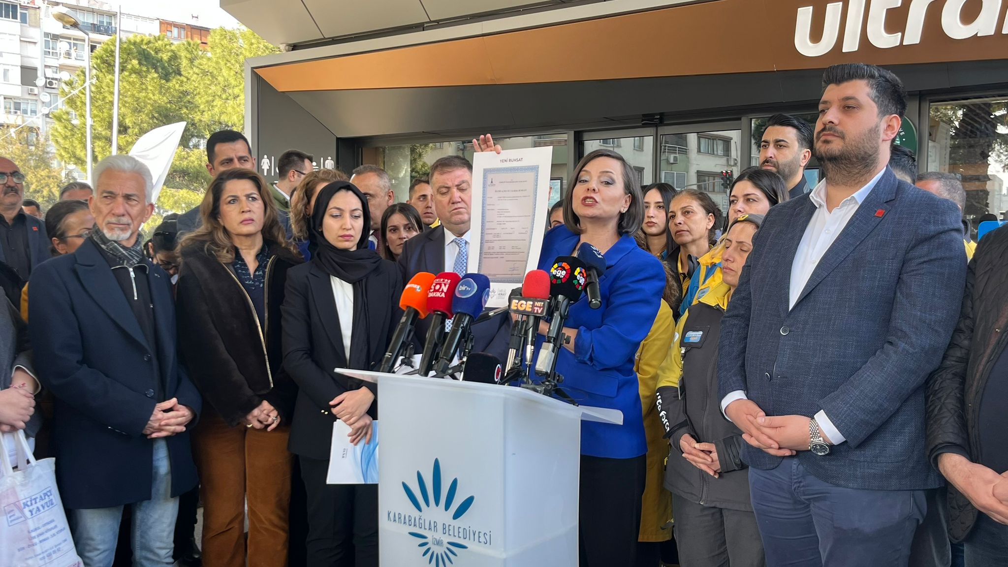 İzmir 7. İdare Mahkemesi, Karabağlar Belediyesi’ne ait KARBEL-OPET Akaryakıt İstasyonu’nun