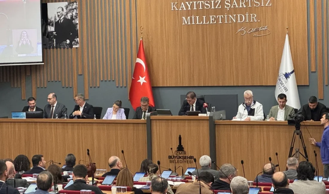 Büyükşehir’de ‘ulaşım’ gündemli meclis: Servis ve taksilerden zam hamlesi İzmir Büyükşehir Belediye Meclisi’nin Mart ayı ikinci birleşiminde ulaşım ve