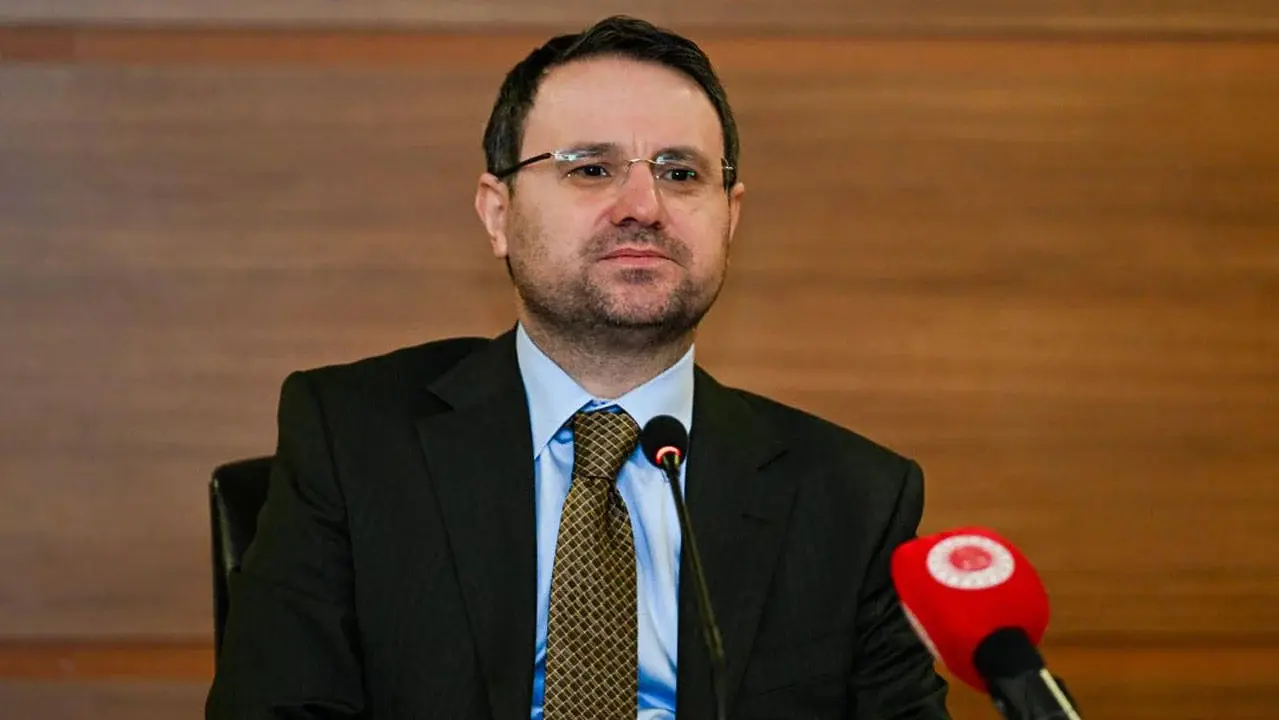 Adalet Bakanı Akın Gürlek, CHP Genel Başkanı Özgür Özel’in mal