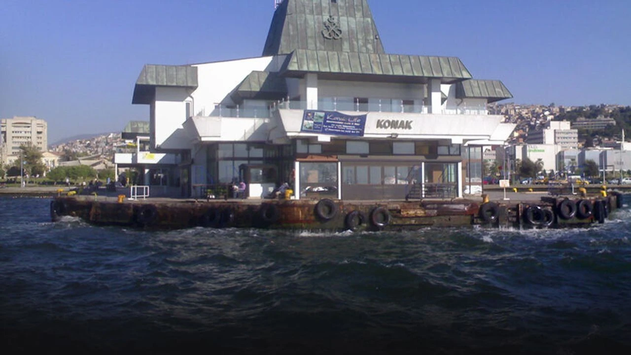 Orta hasarlı Konak İskelesi’nin kuzeyinde yeni iskele alanı belirlenmesine yönelik