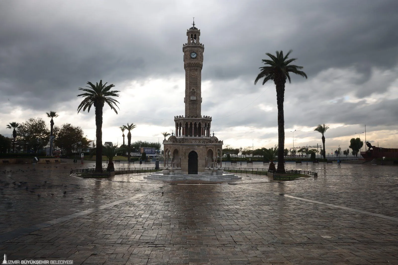 İzmir’de toplu ulaşım ücretlerine yapılan zamlar 1 Nisan itibarıyla yürürlüğe