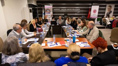 Narlıdere Belediyesi, Ege Geriatri Derneği iş birliğiyle düzenlenen İzmir 3.