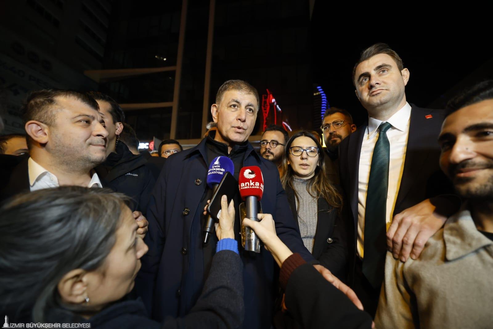 Gözaltına alınan Bornova Belediye Başkanı Ömer Eşki, nöbetçi mahkeme tarafından