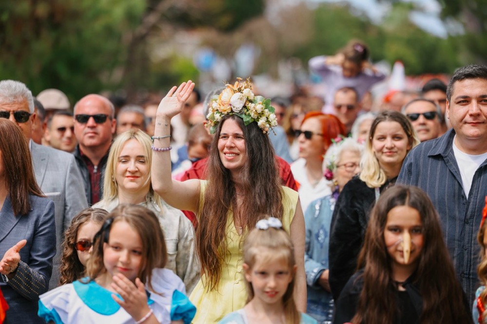Çeşme Belediyesi ev sahipliğinde düzenlenen 15. Uluslararası Alaçatı Ot Festivali’nde
