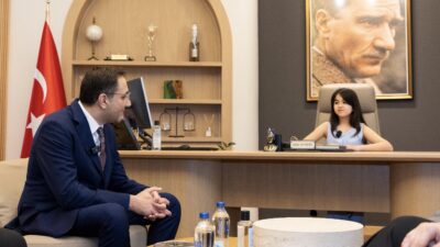 Balçova’da 23 Nisan Ulusal Egemenlik ve Çocuk Bayramı kapsamında başkanlık