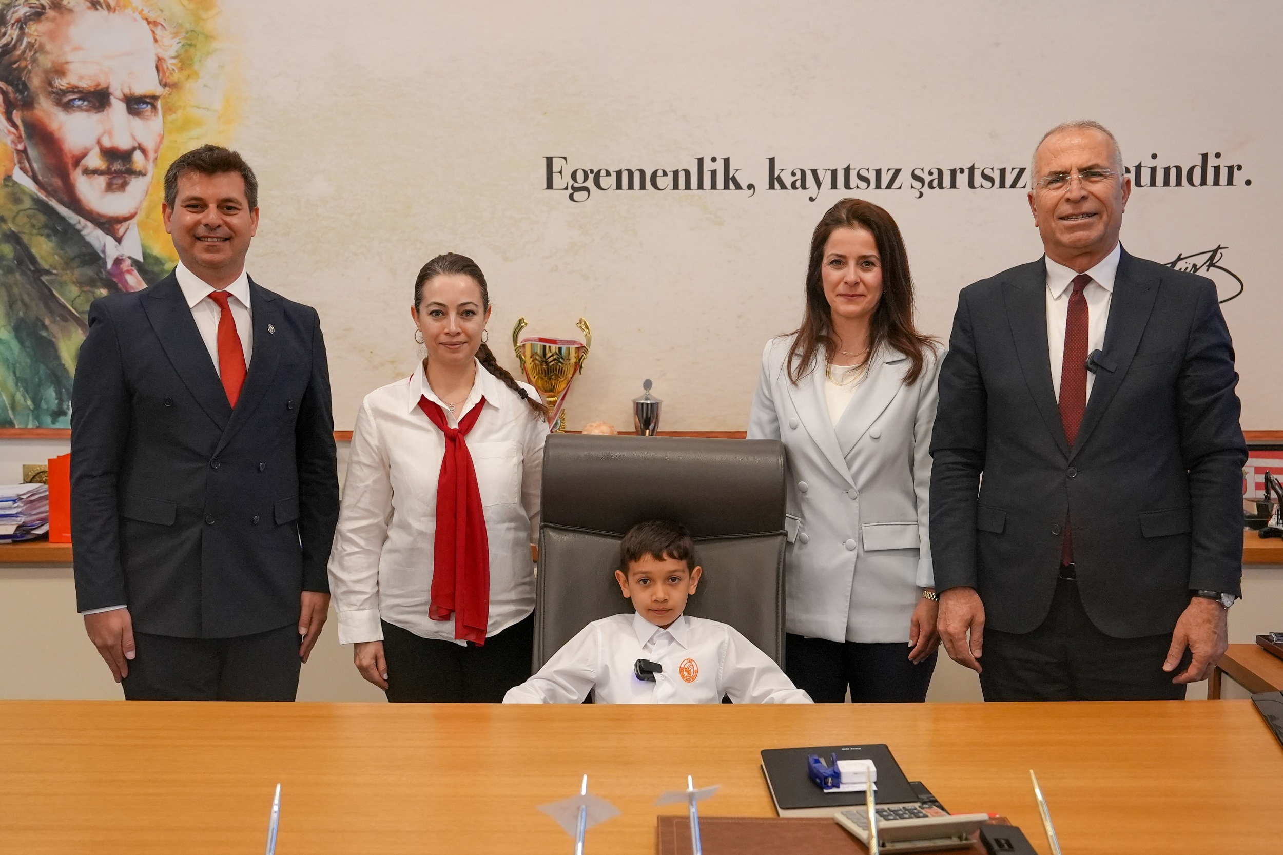 Gaziemir Belediye Başkanı Ünal Işık, 23 Nisan Ulusal Egemenlik ve Çocuk