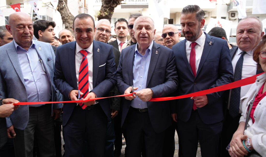 Zafer Partisi Genel Başkanı Ümit Özdağ, İzmir’de Buca İlçe Başkanlığı’nın