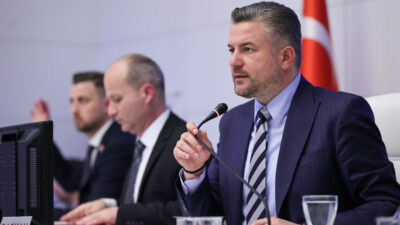 Buca Belediye Başkanı Görkem Duman, belediye meclisinin nisan ayı toplantısında