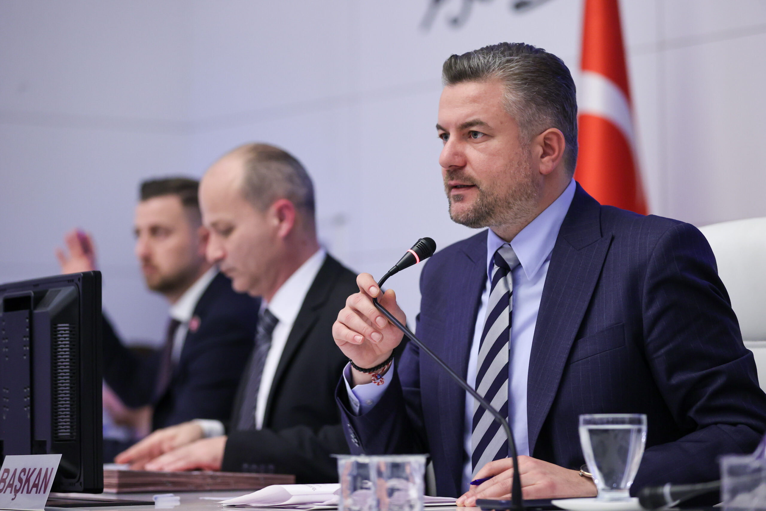 Buca Belediye Başkanı Görkem Duman, belediye meclisinin nisan ayı toplantısında