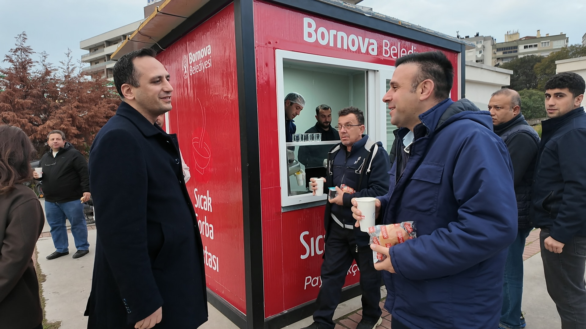 Bornova Belediyesi, metro istasyonlarının ardından Ege Üniversitesi Kavşağı Manisa yolu