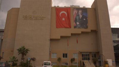 Karşıyaka Belediyesi, Deniz Baykal Kültür Merkezi’nin, Bakırçay Üniversitesi’ne tahsisine ilişkin