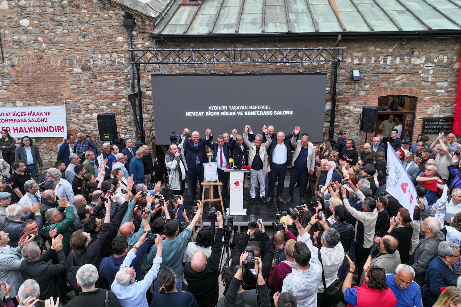 Efeler Belediyesi’ne ait Nevzat Biçer Nikâh ve Konferans Salonu’nun Vakıflar