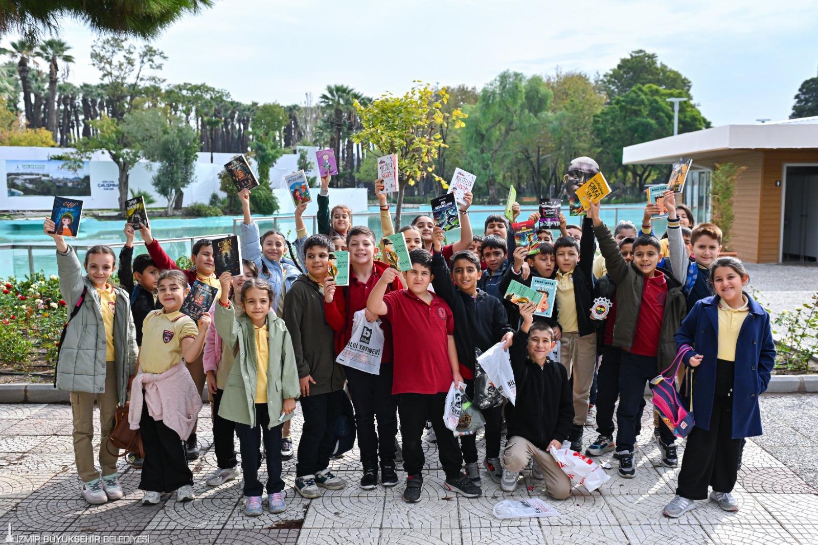 İZKİTAP – 7. İzmir Kitap Fuarı, 17-26 Nisan tarihleri arasında