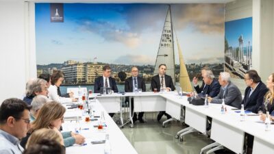 İzmir Büyükşehir Belediyesi bünyesinde kurulan Arkeoloji Kurulu ilk toplantısını gerçekleştirdi;