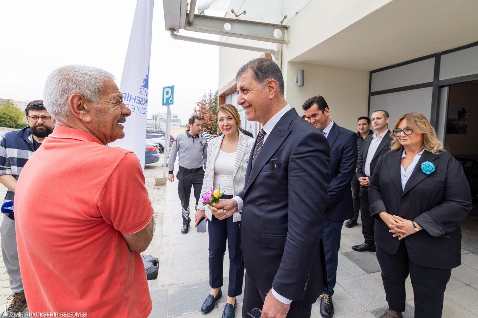 İzmir Büyükşehir Belediyesi, Buca’daki huzurevine 76 kişilik yeni geriatri binası