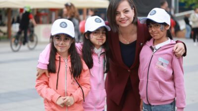 Karabağlar Belediyesi tarafından düzenlenen 23 Nisan Çocuk Şenliği, 100. Yıl