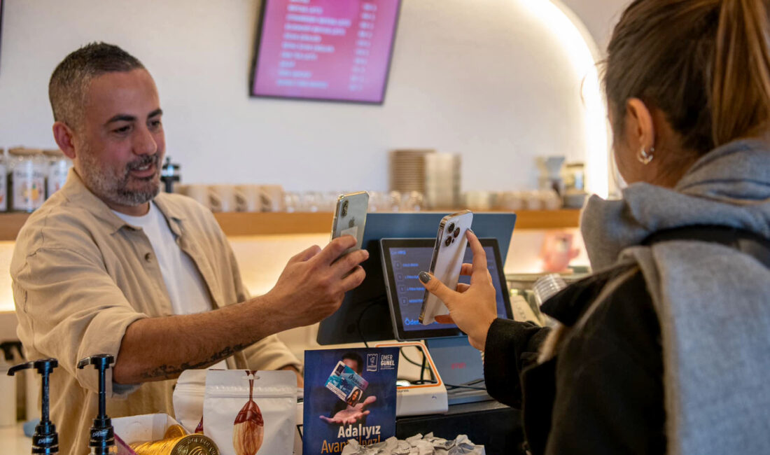 Kuşadası Belediyesi tarafından hayata geçirilen Adalı Kart, 2 yılda 62