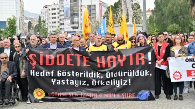 Bornova’da düzenlenen eylemde okul saldırılarına karşı toplumsal tepki yükseldi. Katılımcılar,