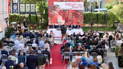 Buca’da Balkan kökenli vatandaşlarla siyaset ve yerel yönetim temsilcilerini bir