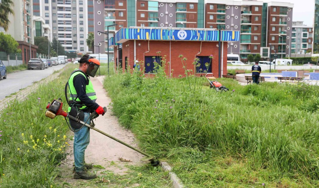 Buca Belediyesi, ilçe genelinde başlattığı kapsamlı temizlik ve çevre düzenleme