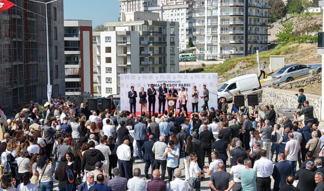 Çiğli Belediyesi, Atatürk Mahallesi'nde yapımı biten Yılmaz Aksoy Parkı'nı hizmete