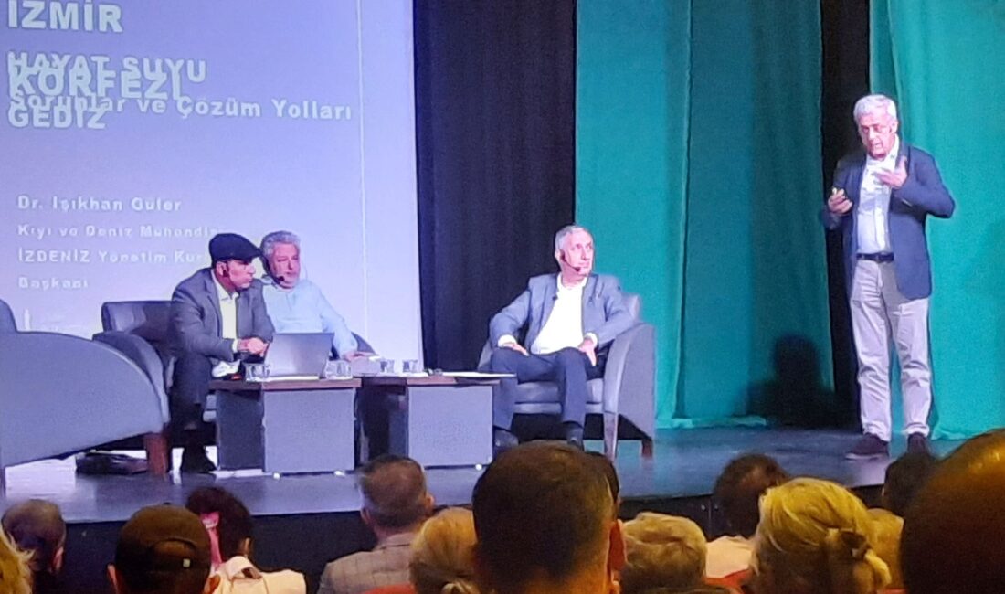 Manisa’da düzenlenen “Hayat Suyu Gediz” panelinde, nehirdeki sanayi ve tarımsal