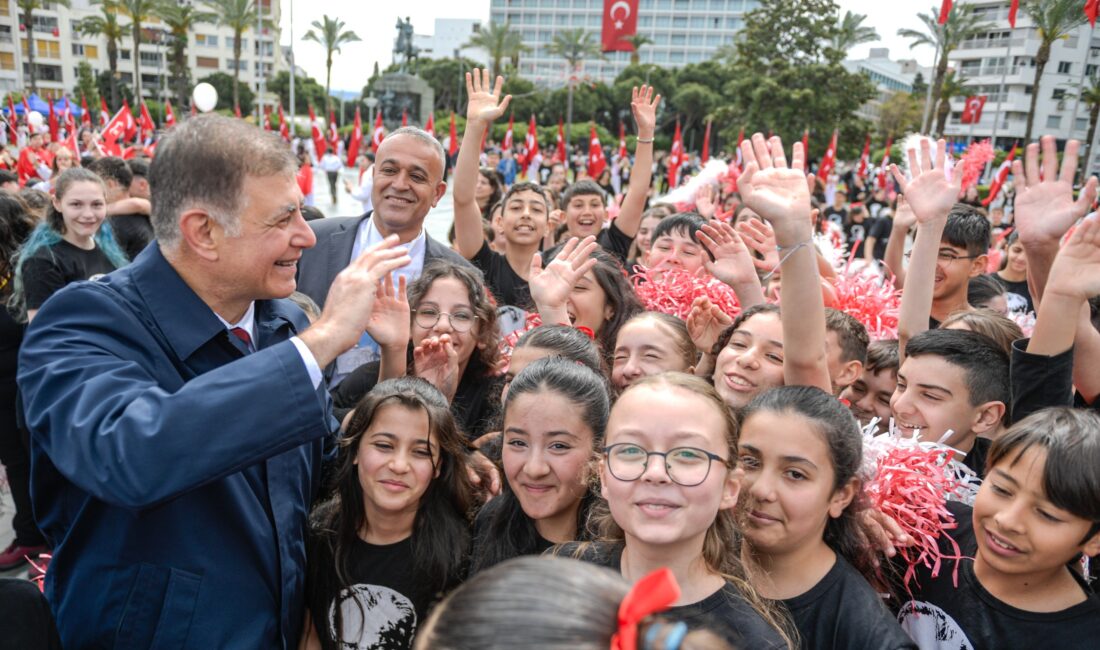 23 Nisan Ulusal Egemenlik ve Çocuk Bayramı nedeniyle İzmir’de Cumhuriyet