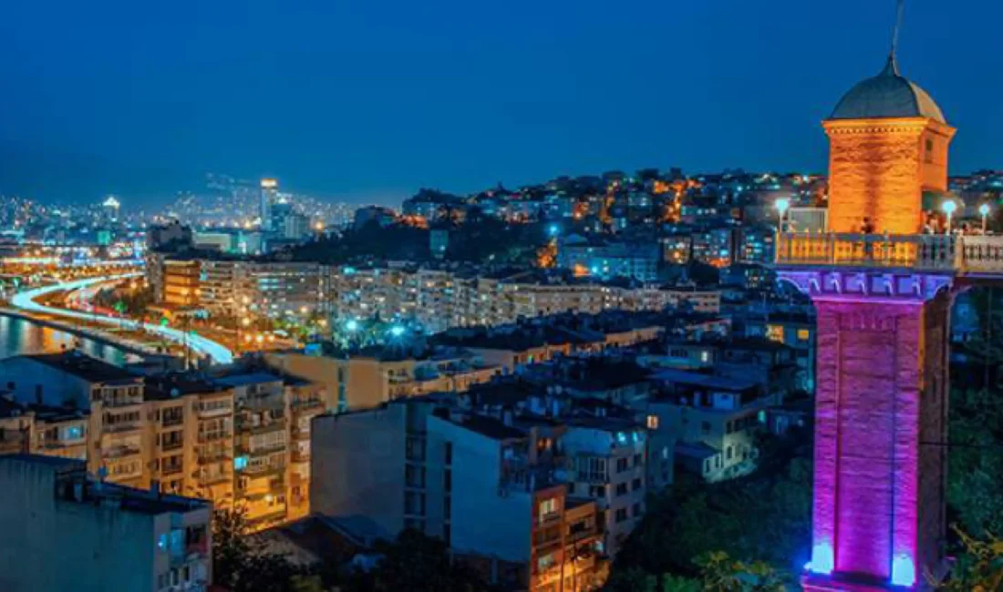 İzmir Büyükşehir Belediyesi, kentin sanayi mirasını koruyup dönüştürerek uluslararası vitrine