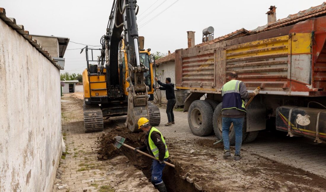İZSU’nun Bergama’da başlattığı kapsamlı yatırımlarla hem yağmur suyu altyapısı güçleniyor