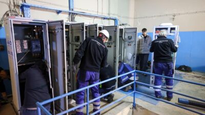 İZSU, terfi merkezlerinde eski sistemleri modern ekipmanlarla değiştiriyor. Yenileme çalışmalarıyla