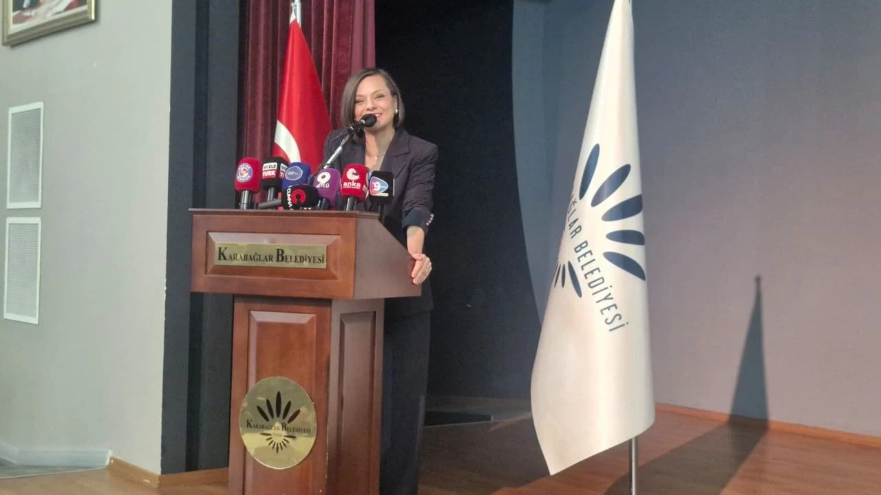 Karabağlar Belediyesi, 58 mahalleyi kapsayan risk analizleriyle hazırladığı Sürdürülebilir Enerji