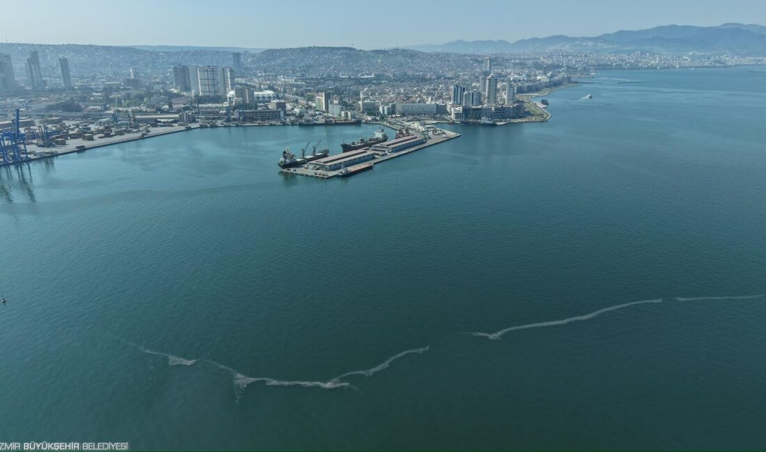İzmir Büyükşehir Belediyesi’nin dron destekli denetimlerinde Karşıyaka açıklarında 6 ayda
