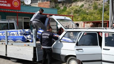 Manisa Büyükşehir Belediyesi, Kula, Selendi, Gördes ve Kırkağaç’ta fırtına nedeniyle