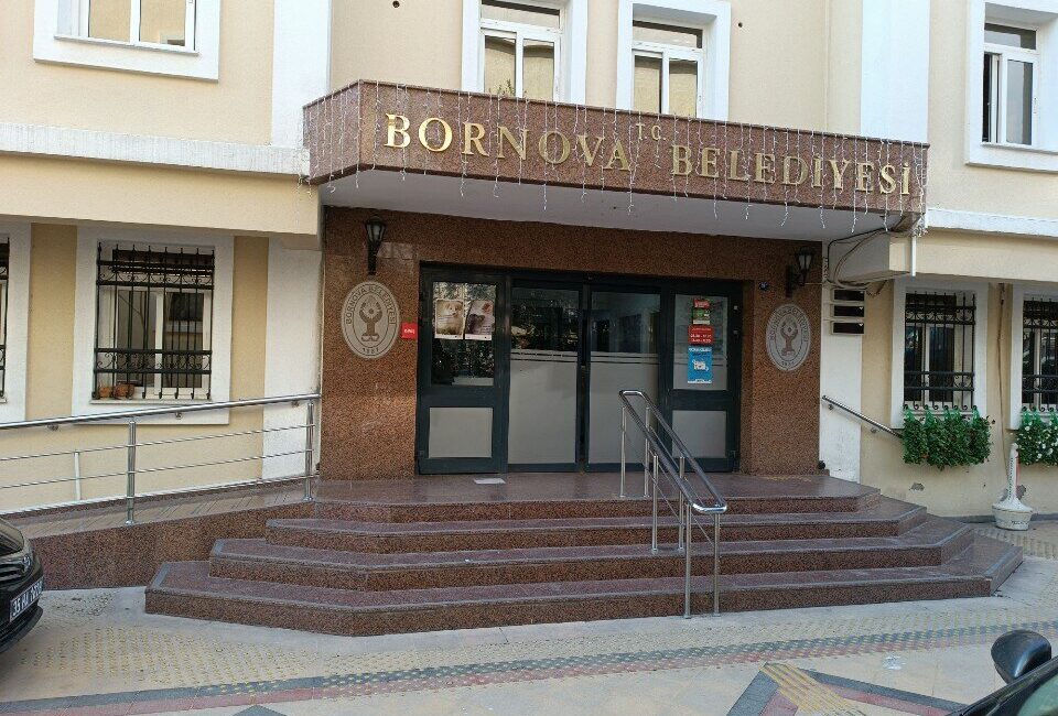 Uşak Belediye Başkanı Özkan Yalım'la ilişkili olduğu iddia edilen A.A.