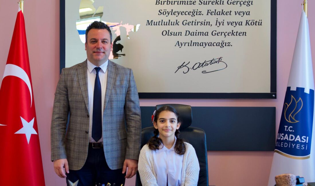 Kuşadası’nda gelenek devam ediyor: 23 Nisan’da sembolik devir 23 Nisan Ulusal Egemenlik ve Çocuk Bayramı kapsamında Kuşadası Belediyesi’nde
