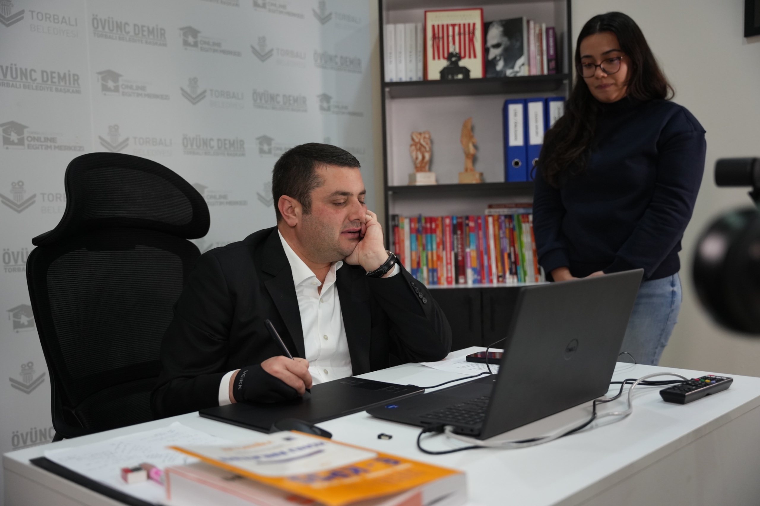 Torbalı Belediyesi, LGS’ye hazırlanan öğrencilere ücretsiz online eğitim programı başlatıyor.