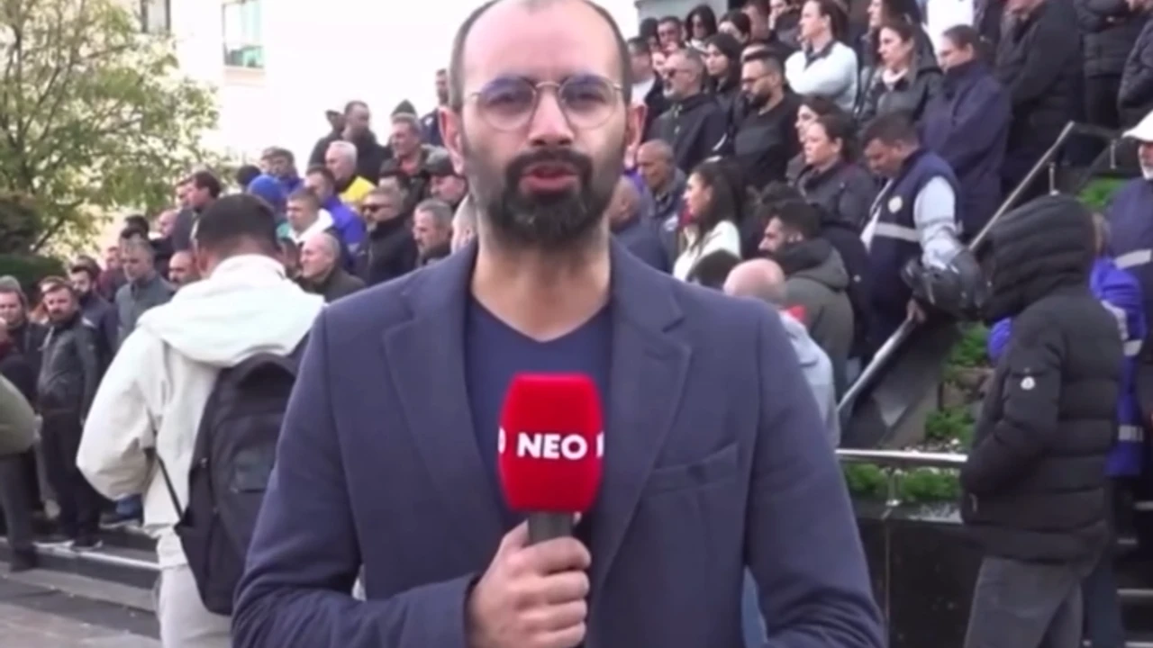 İzmir’de NEO TV’de çalışan gazeteci Turgay Kılıç, sosyal medya paylaşımı