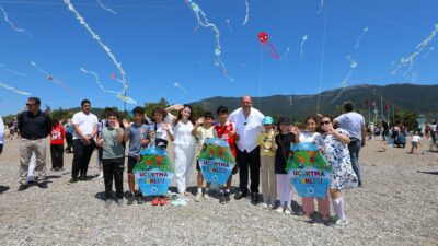 Menderes Belediyesi, gerçekleştireceği 15. Geleneksel Uçurtma Şenliği ile Menderes sahillerinde