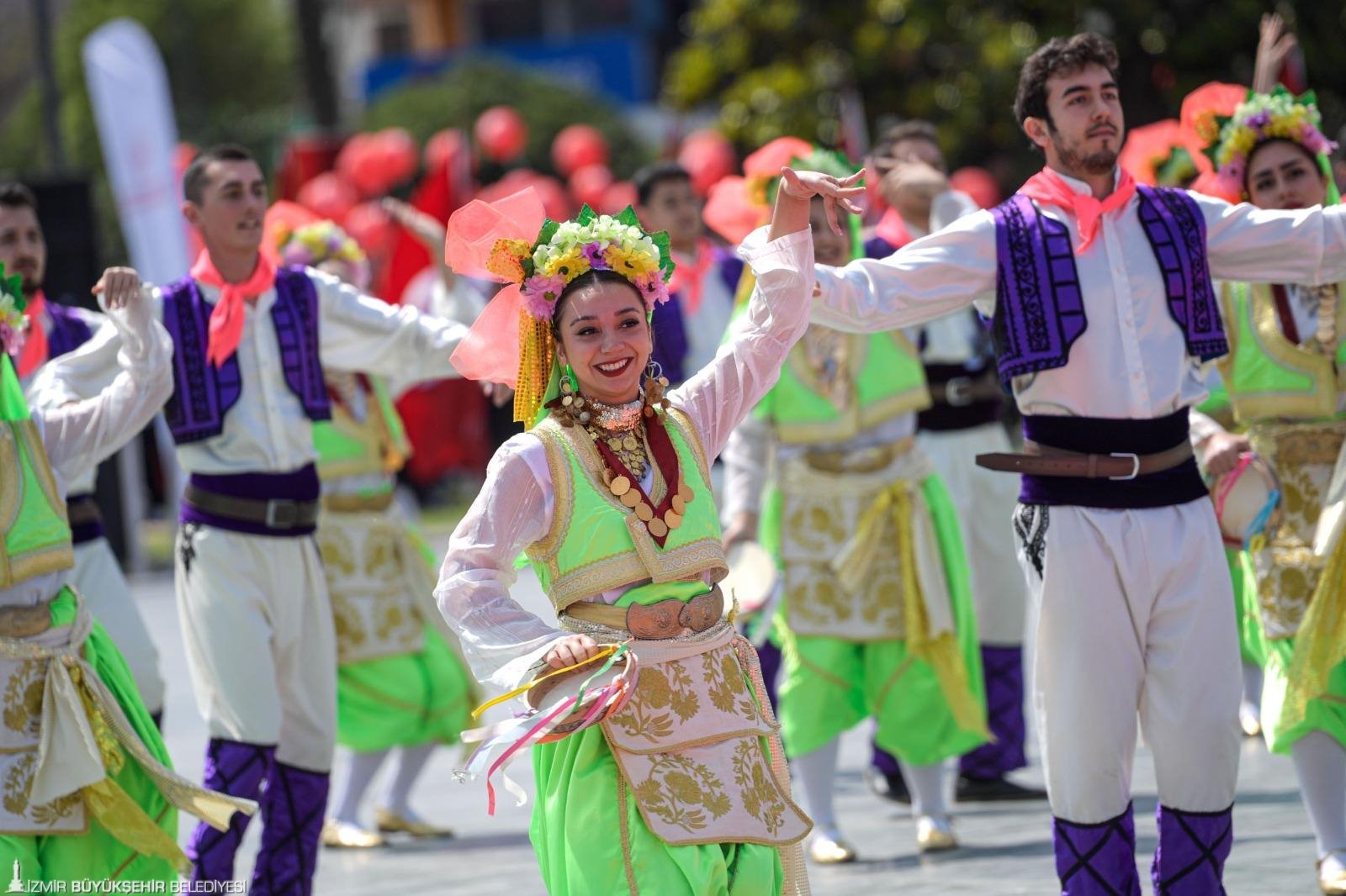 İzmir Büyükşehir Belediyesi, 19 Mayıs Atatürk’ü Anma, Gençlik ve Spor