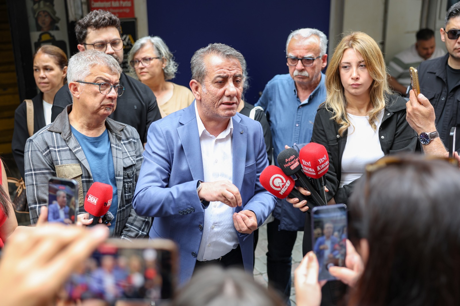 Efeler Belediye Başkanı Anıl Yetişkin, Aydın Büyükşehir Belediyesi’nin 1 TL’lik