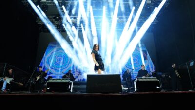 Manisa Büyükşehir Belediyesi’nin 19 Mayıs Gençlik Festivali, Cumhuriyet Meydanı’nda Zeynep