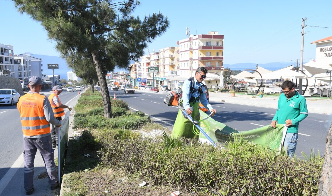 Kuşadası Belediyesi, Kurban Bayramı öncesi kent genelinde çevre düzenleme çalışmalarını