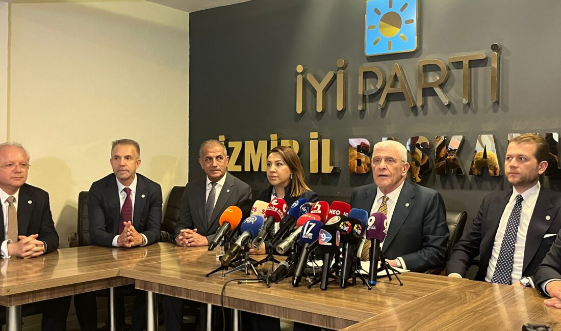 İzmir programı kapsamında basın mensuplarıyla bir araya gelen İYİ Parti