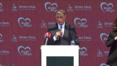 CHP Lideri Özgür Özel’in katılımıyla Bayraklı Belediyesi toplu açılış töreni