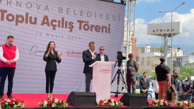 CHP lideri Özgür Özel, Bornova’daki açılışta AK Parti Genel Sekreteri