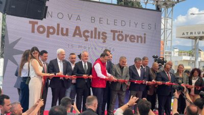 Bornova Belediyesi’nin Doğanlar Kent Bostanı, CHP lideri Özgür Özel’in katılımıyla